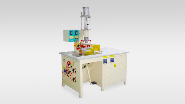 焊接醫(yī)療導(dǎo)管為什么用高周波焊接機？